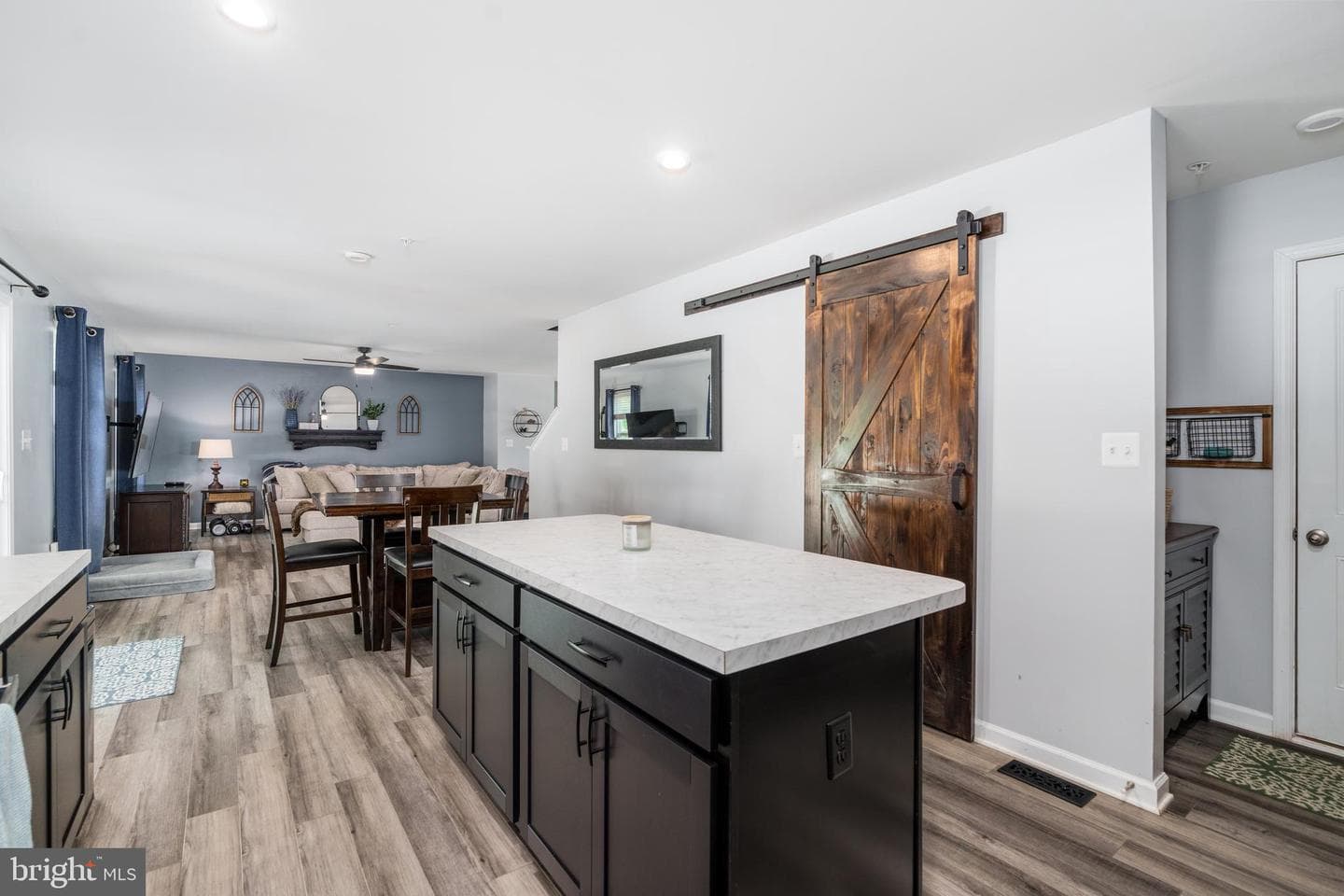 308 Magnolia Drive photo 6