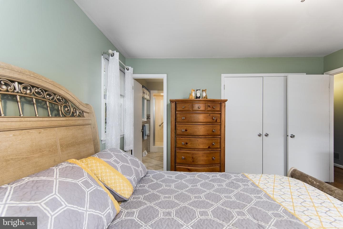 13 Holly Oak photo 15