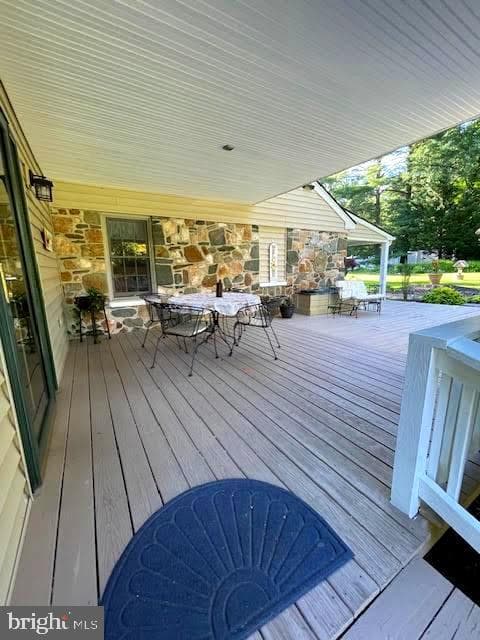 8 W Parkway photo 13