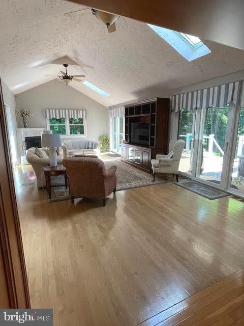 8 W Parkway photo 20