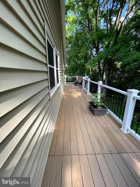 8 W Parkway photo 31
