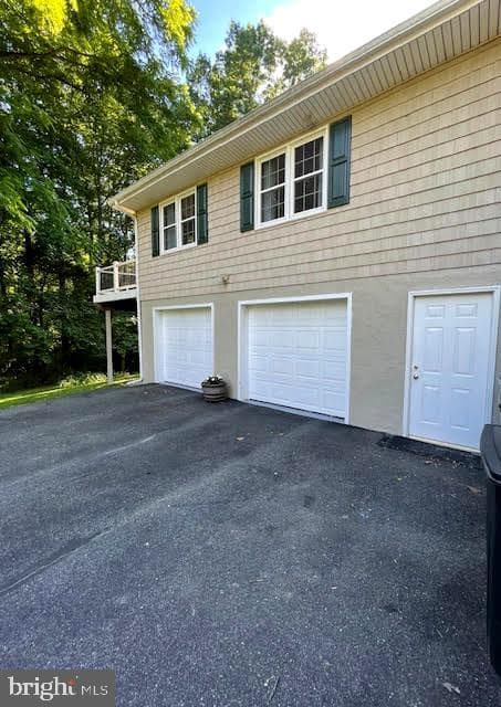 8 W Parkway photo 9