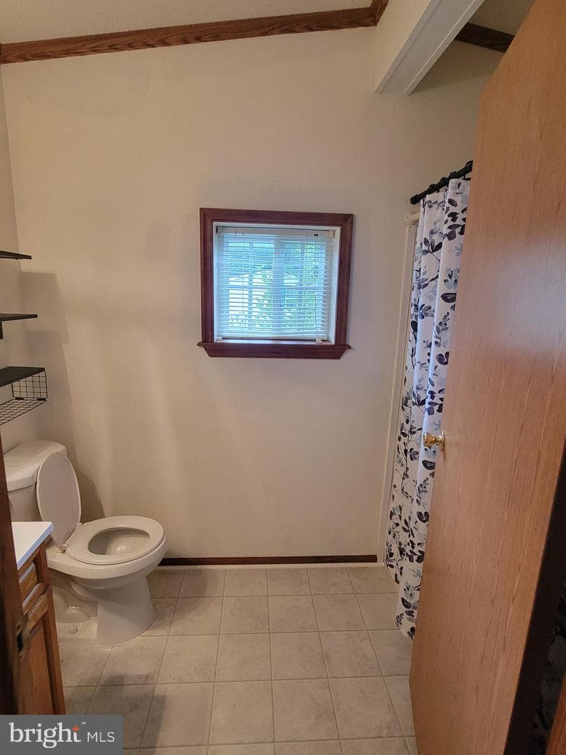 235 Woods Way photo 13