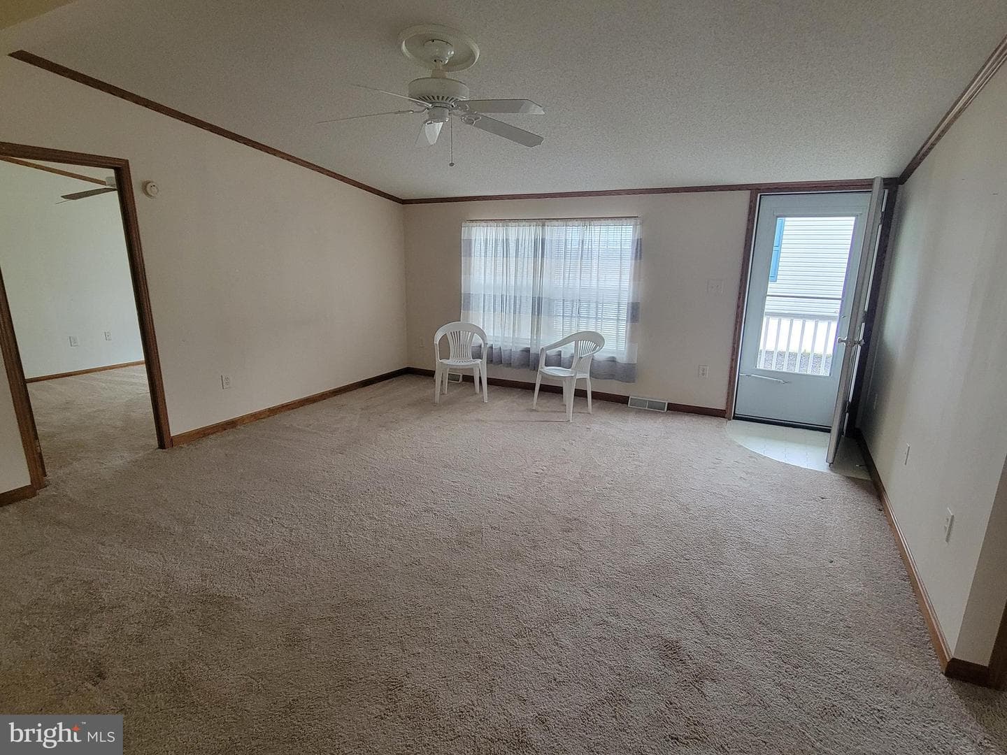 235 Woods Way photo 6