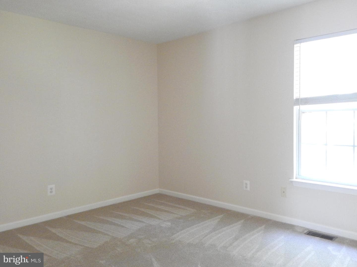 427 Patriots Way photo 49