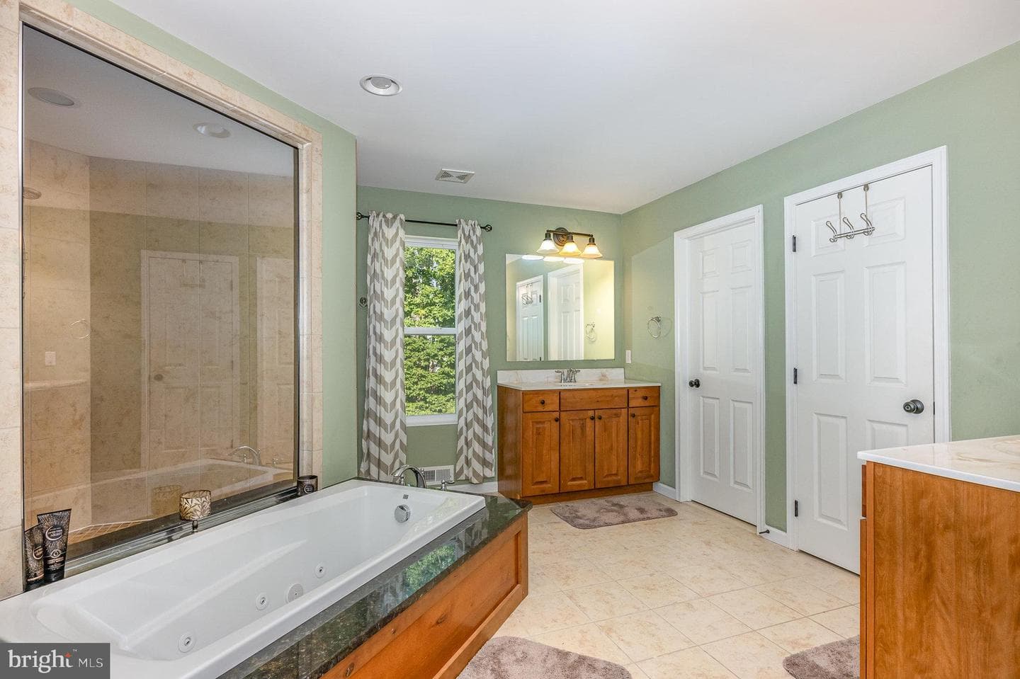 131 Steamboat Court photo 15