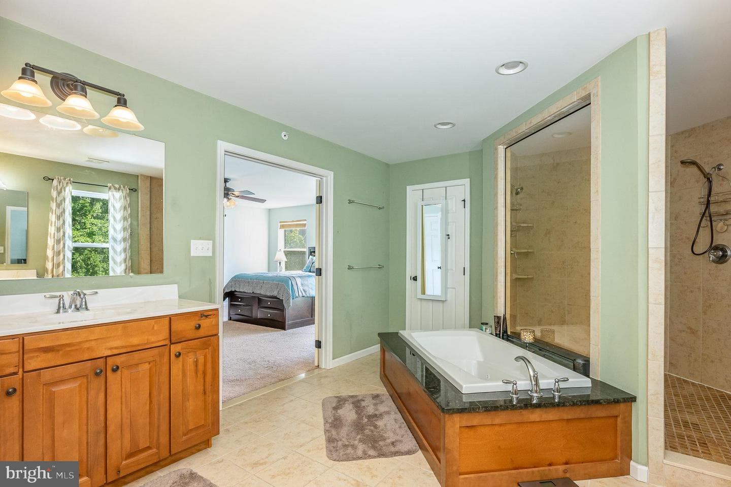 131 Steamboat Court photo 16
