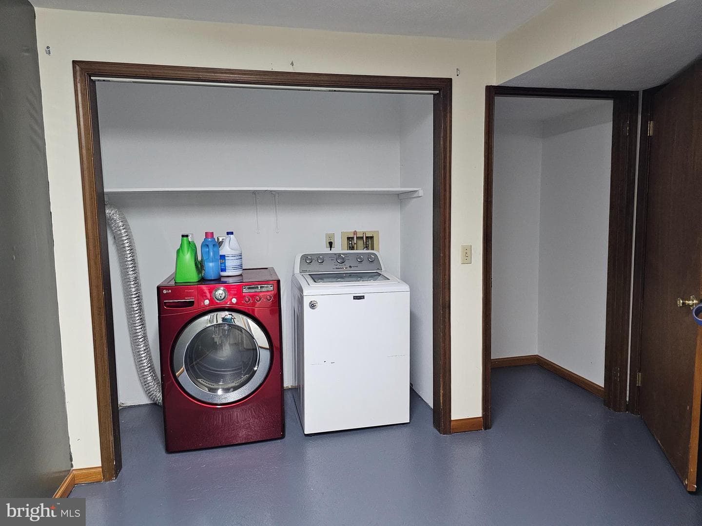 1112 Leeds Road photo 15