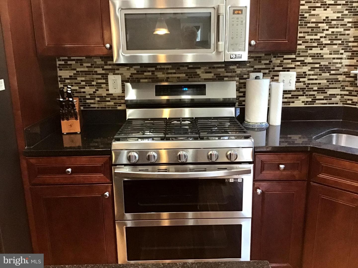 84 Finnegans Place photo 15