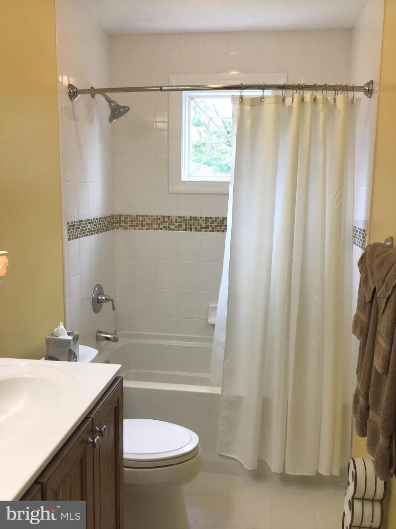 84 Finnegans Place photo 30