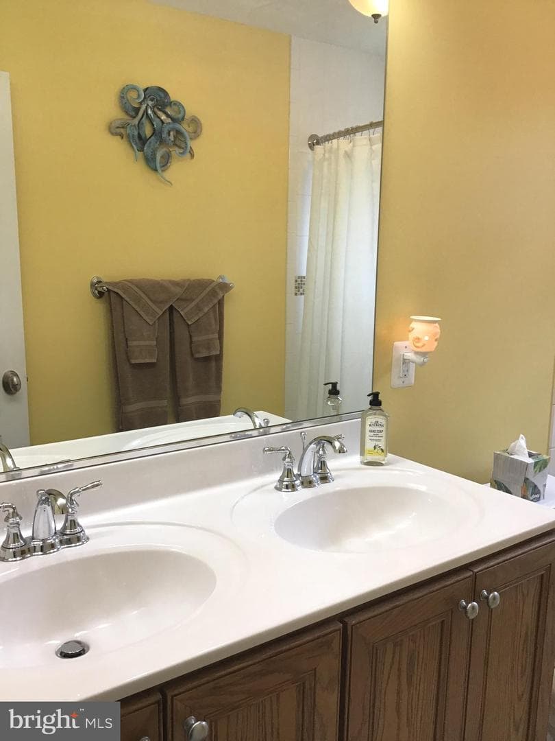 84 Finnegans Place photo 31
