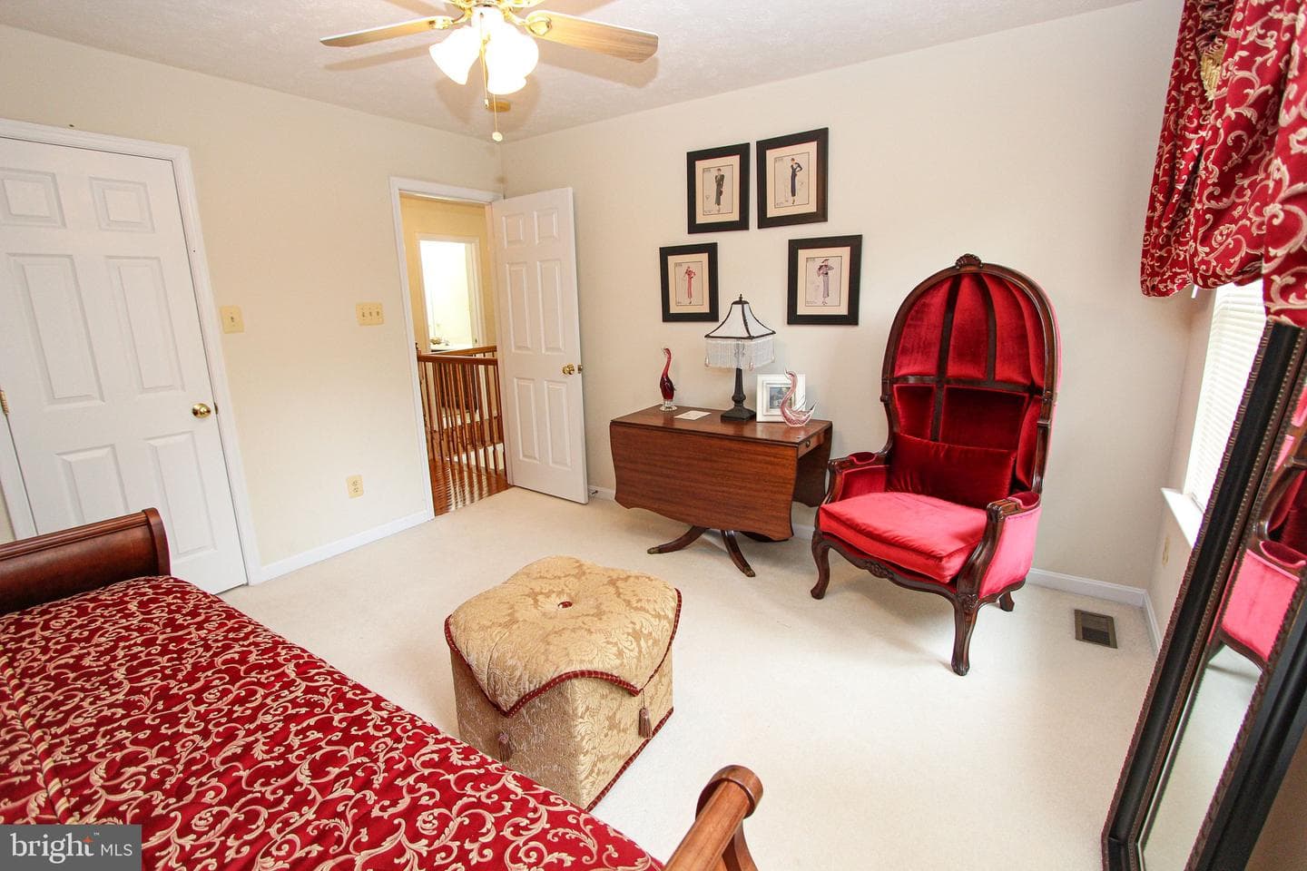 11 Austins Way photo 31