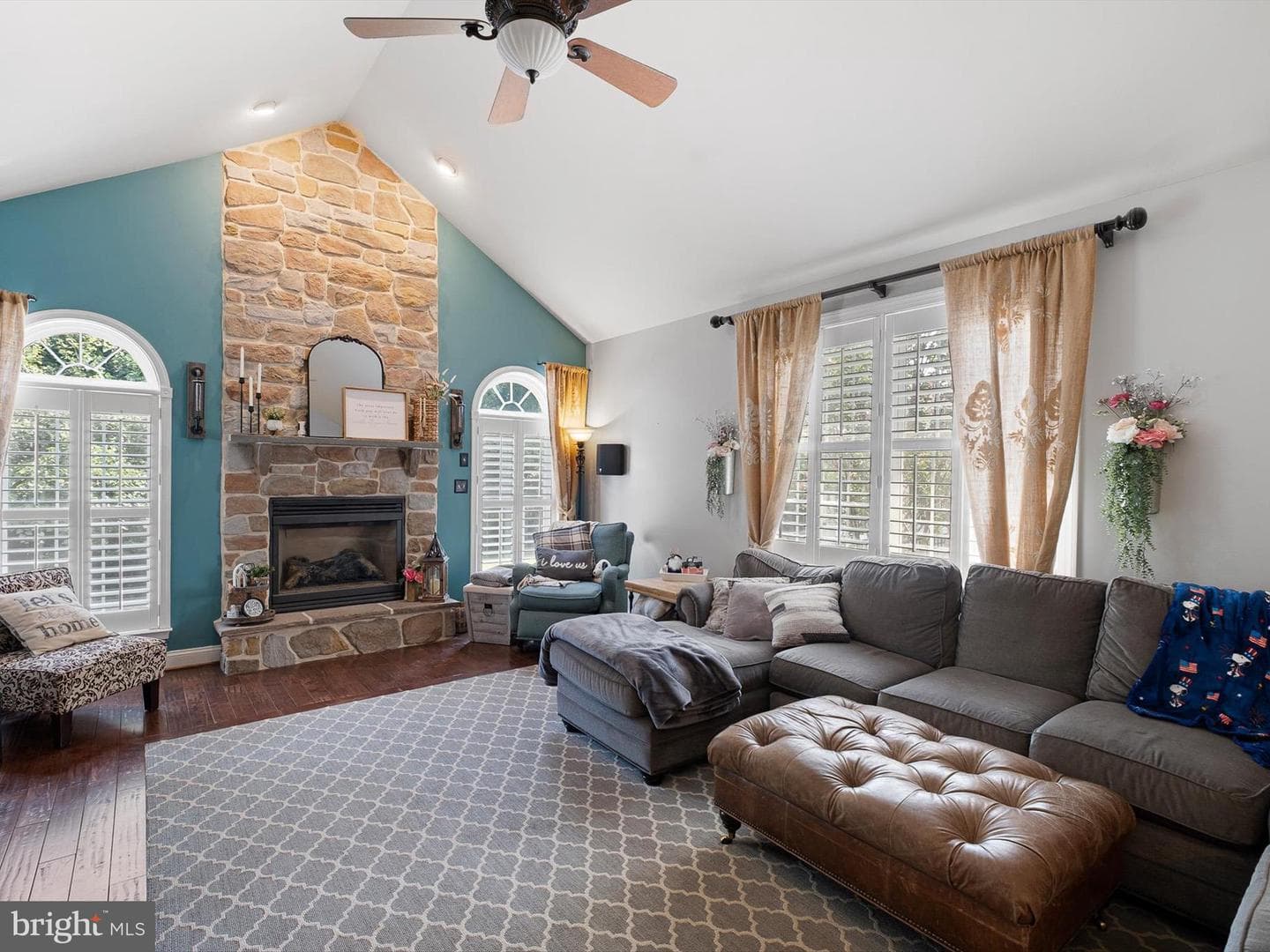 60 Barnett Drive photo 25