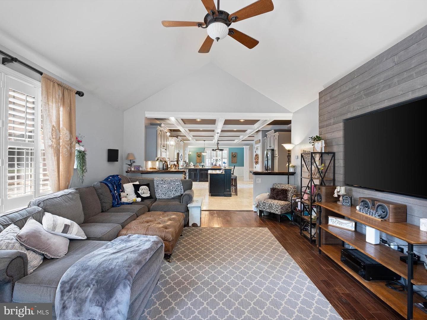 60 Barnett Drive photo 26