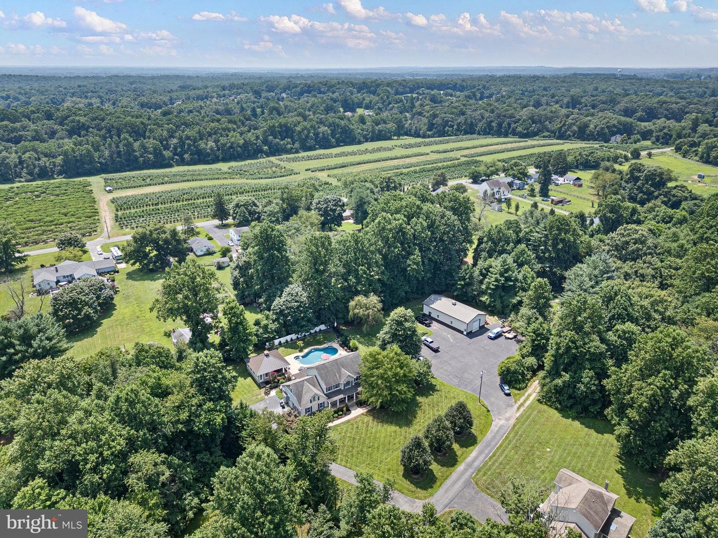 60 Barnett Drive photo 48