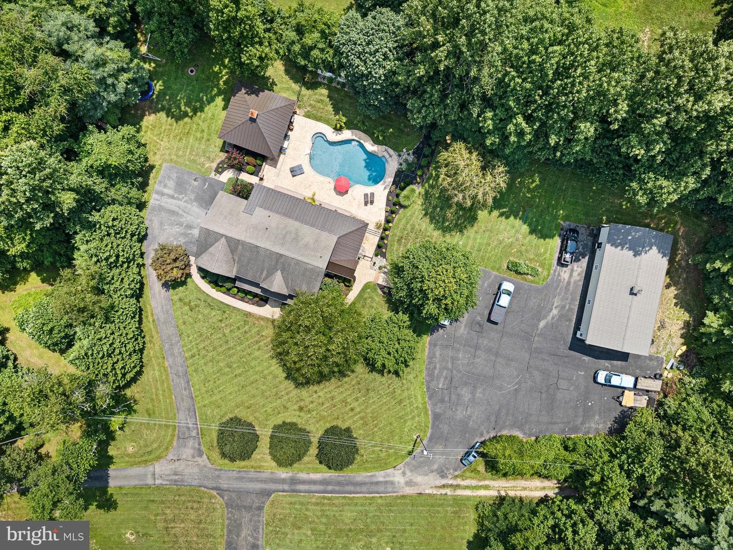 60 Barnett Drive photo 8