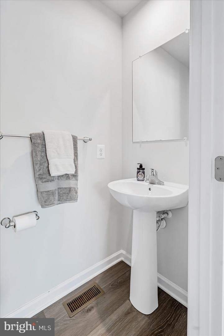 43 Olive Way photo 18