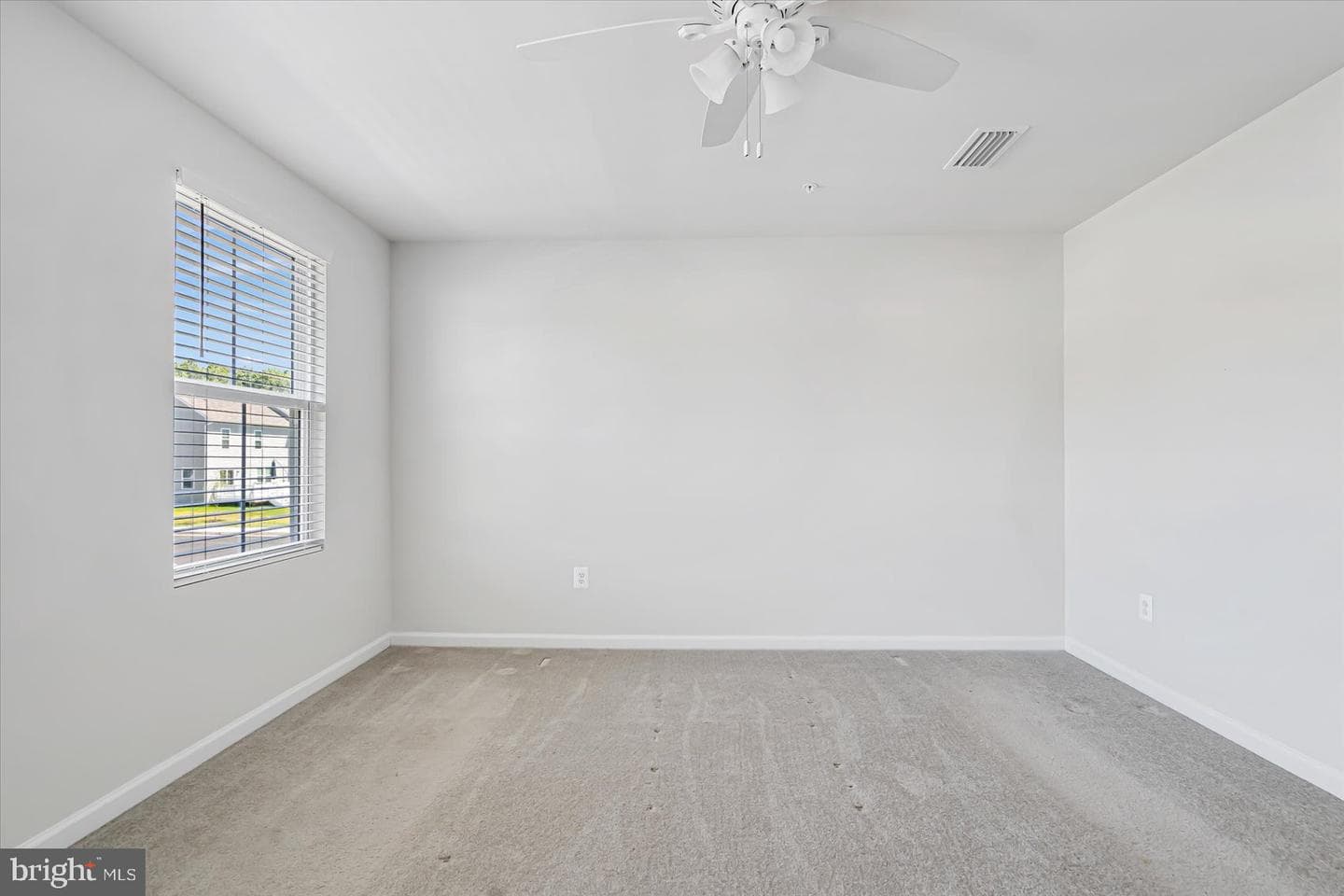43 Olive Way photo 22