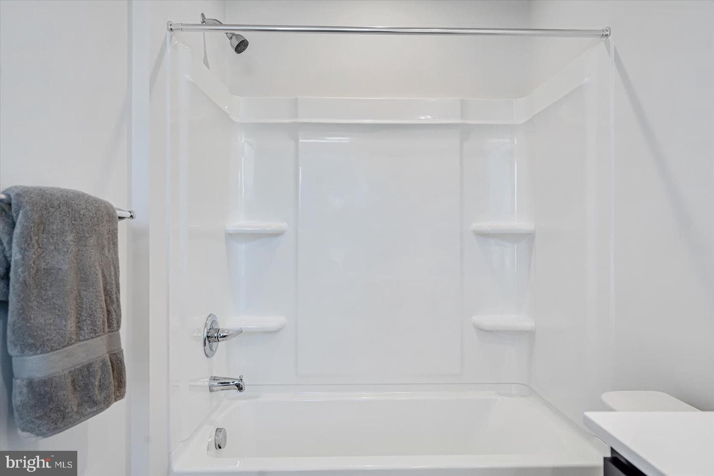 43 Olive Way photo 25