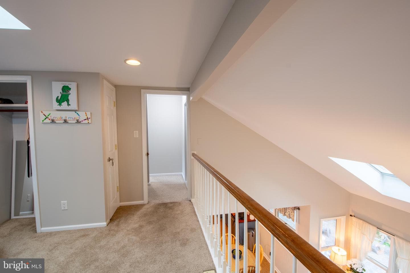 9 Colonial Circle photo 23