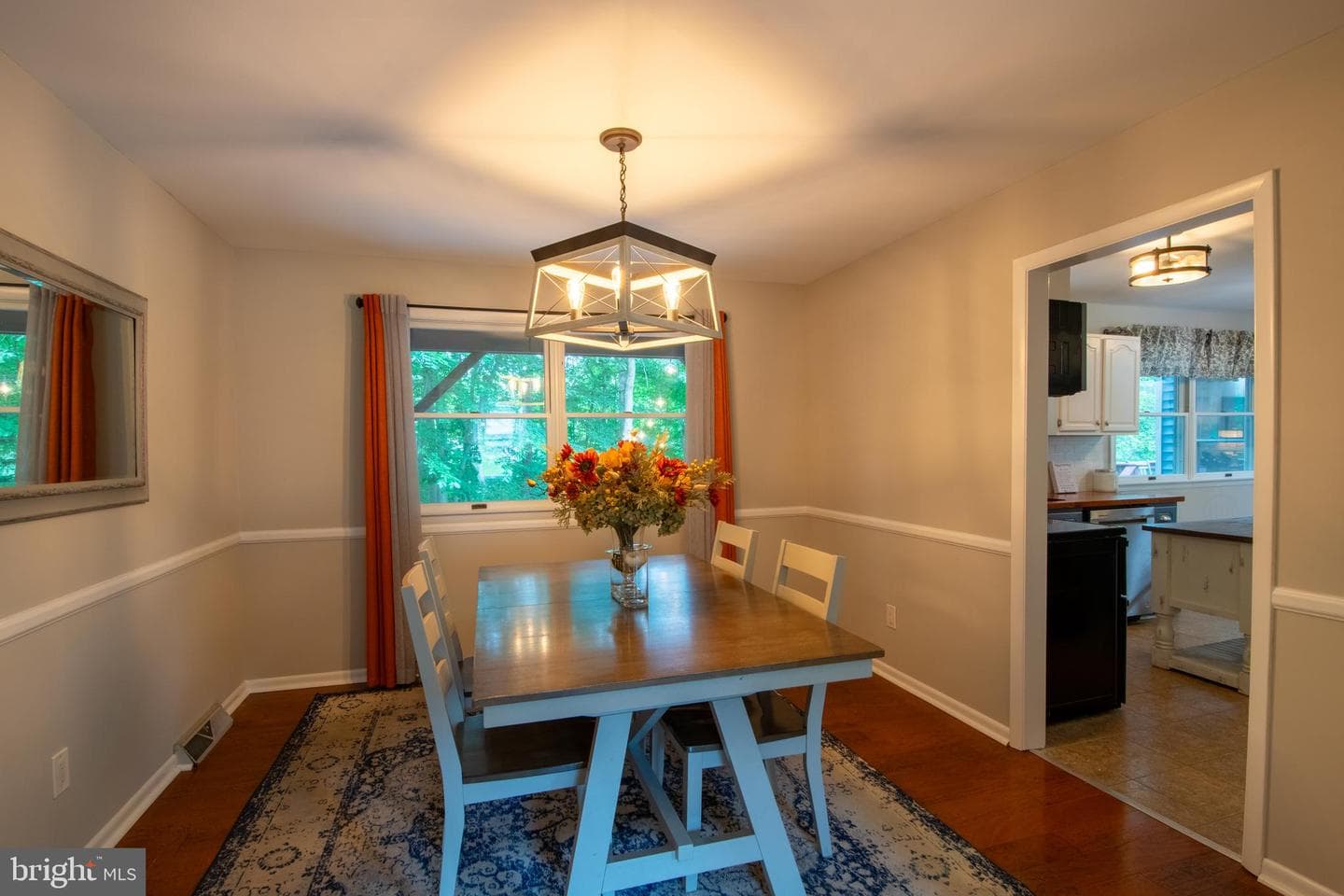 9 Colonial Circle photo 24