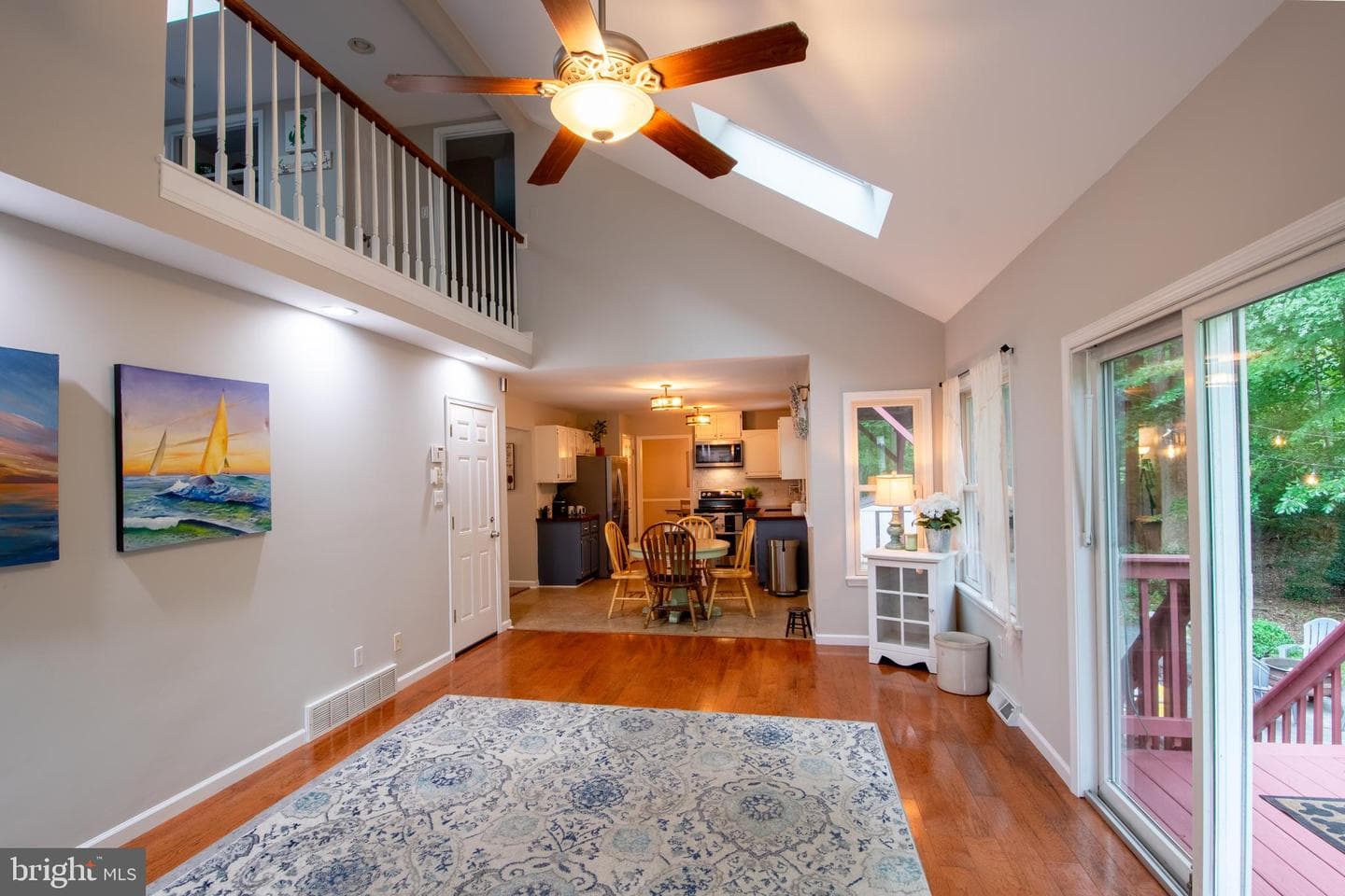 9 Colonial Circle photo 7