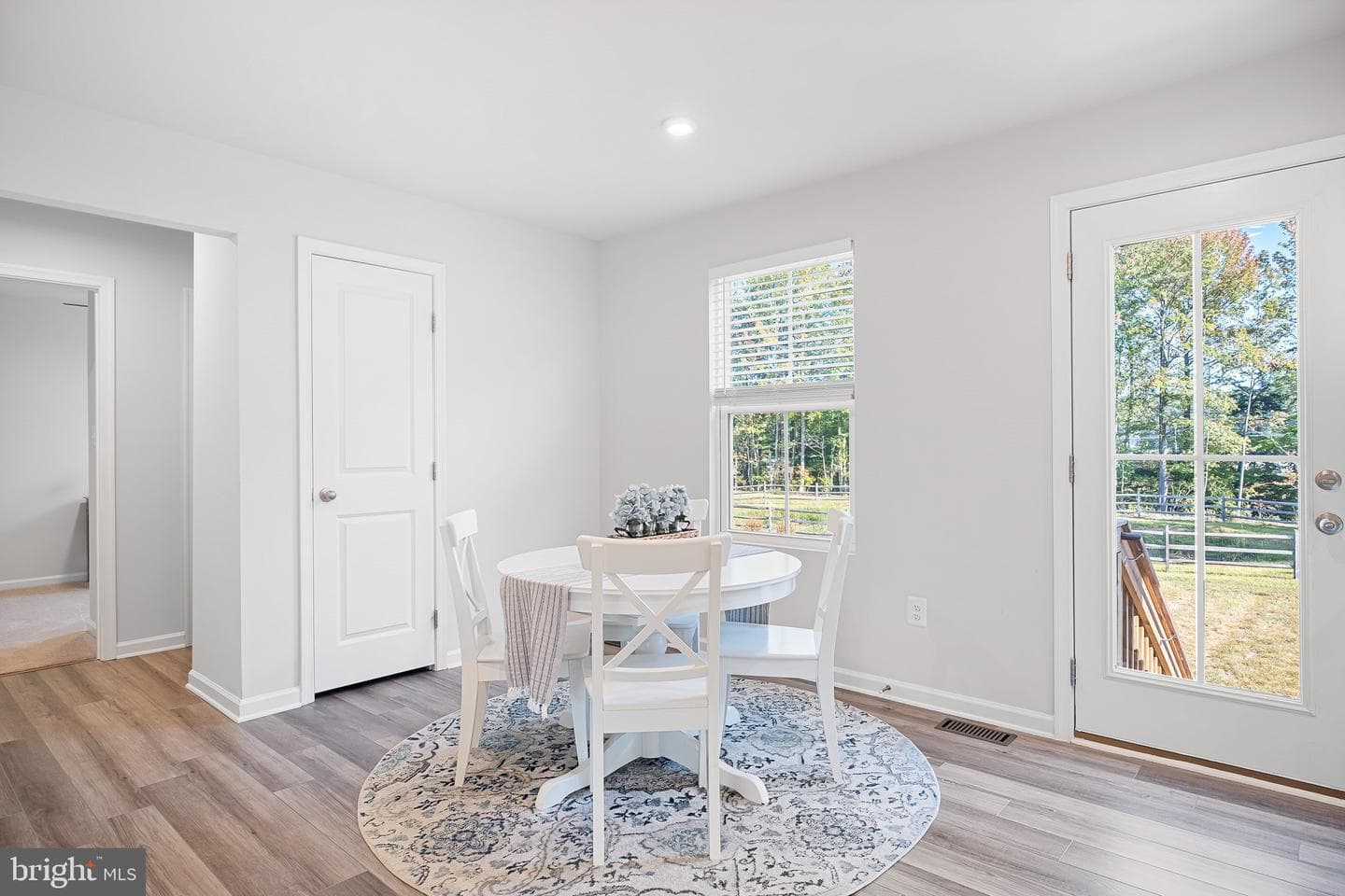 102 Goldspire Drive photo 12