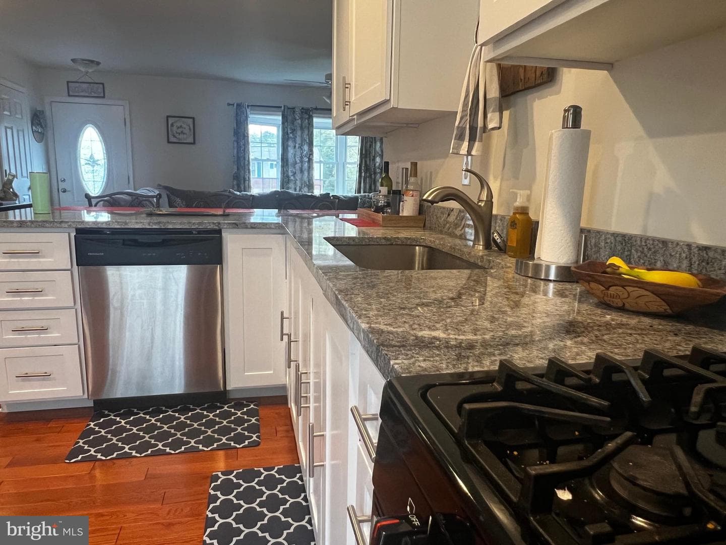 132 W Thomson Drive photo 24