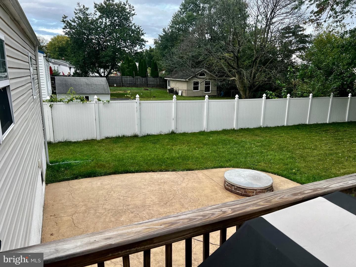 132 W Thomson Drive photo 61