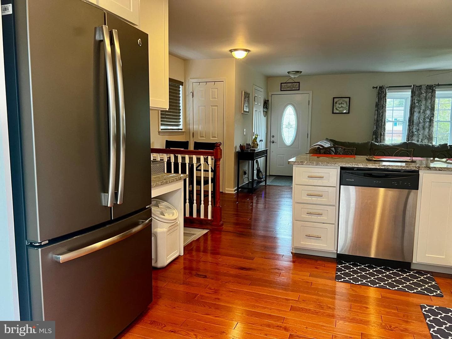 132 W Thomson Drive photo 70