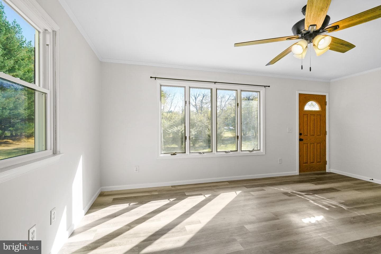 927 Elk Mills Road photo 5