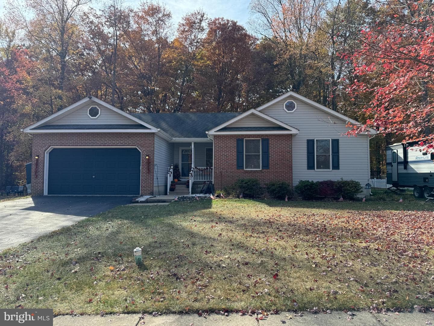 42 Meadow Drive photo 1