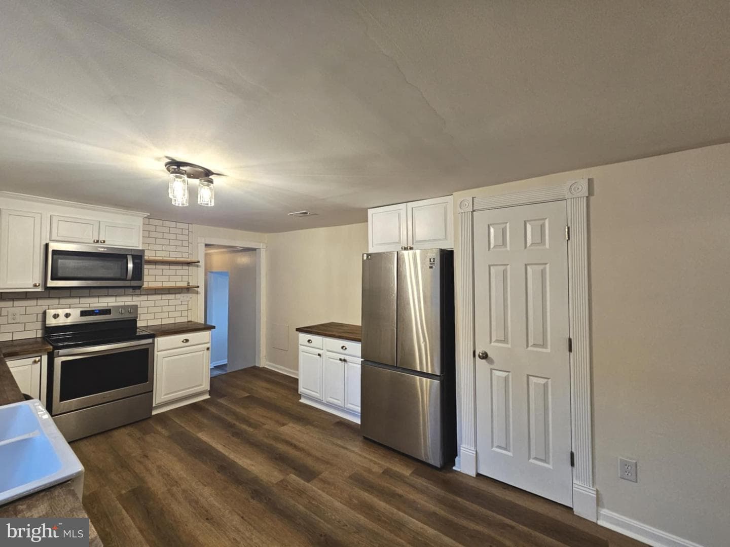 682 Nottingham Road photo 10