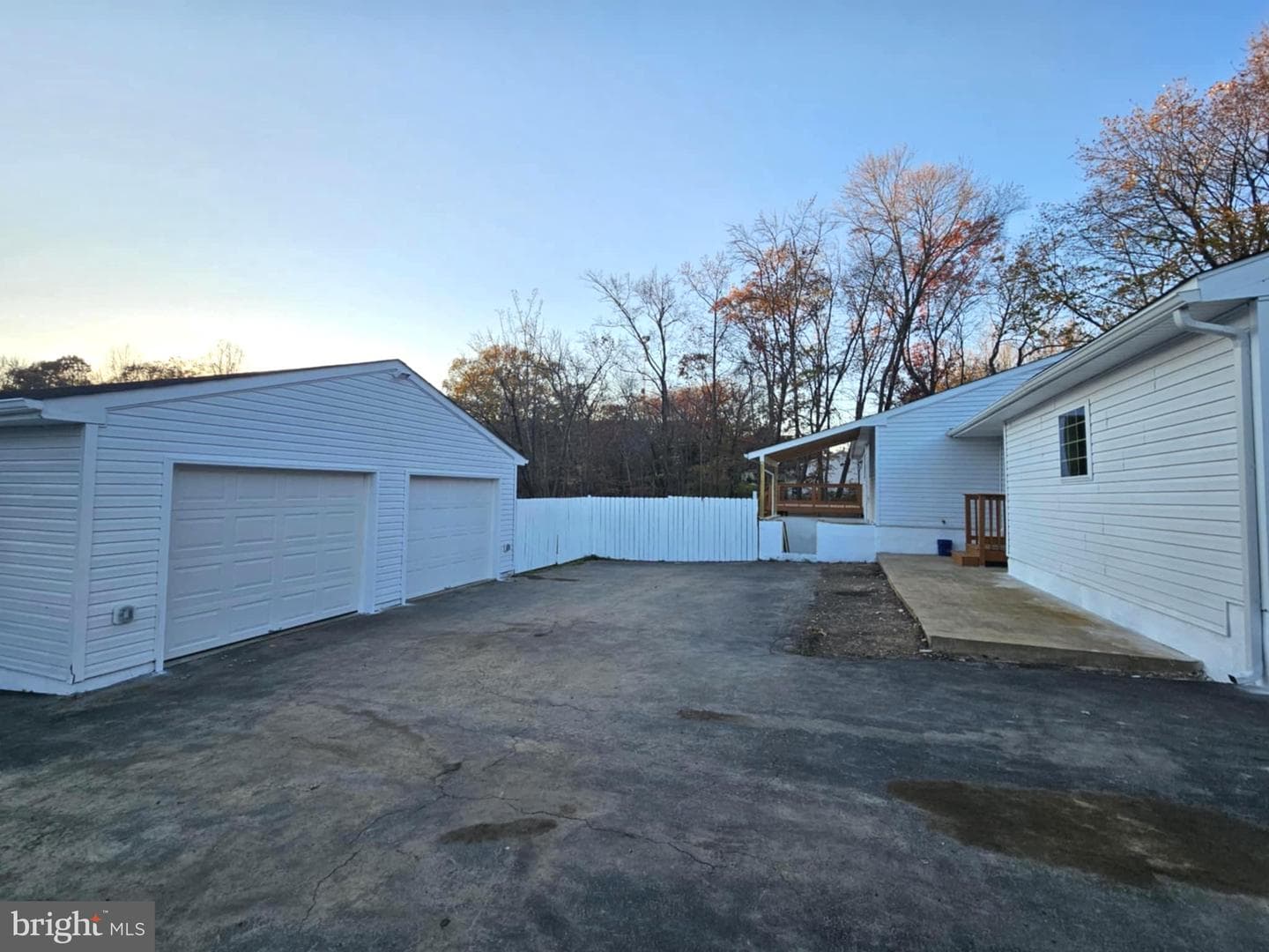 682 Nottingham Road photo 2