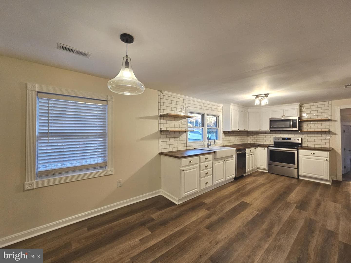 682 Nottingham Road photo 9
