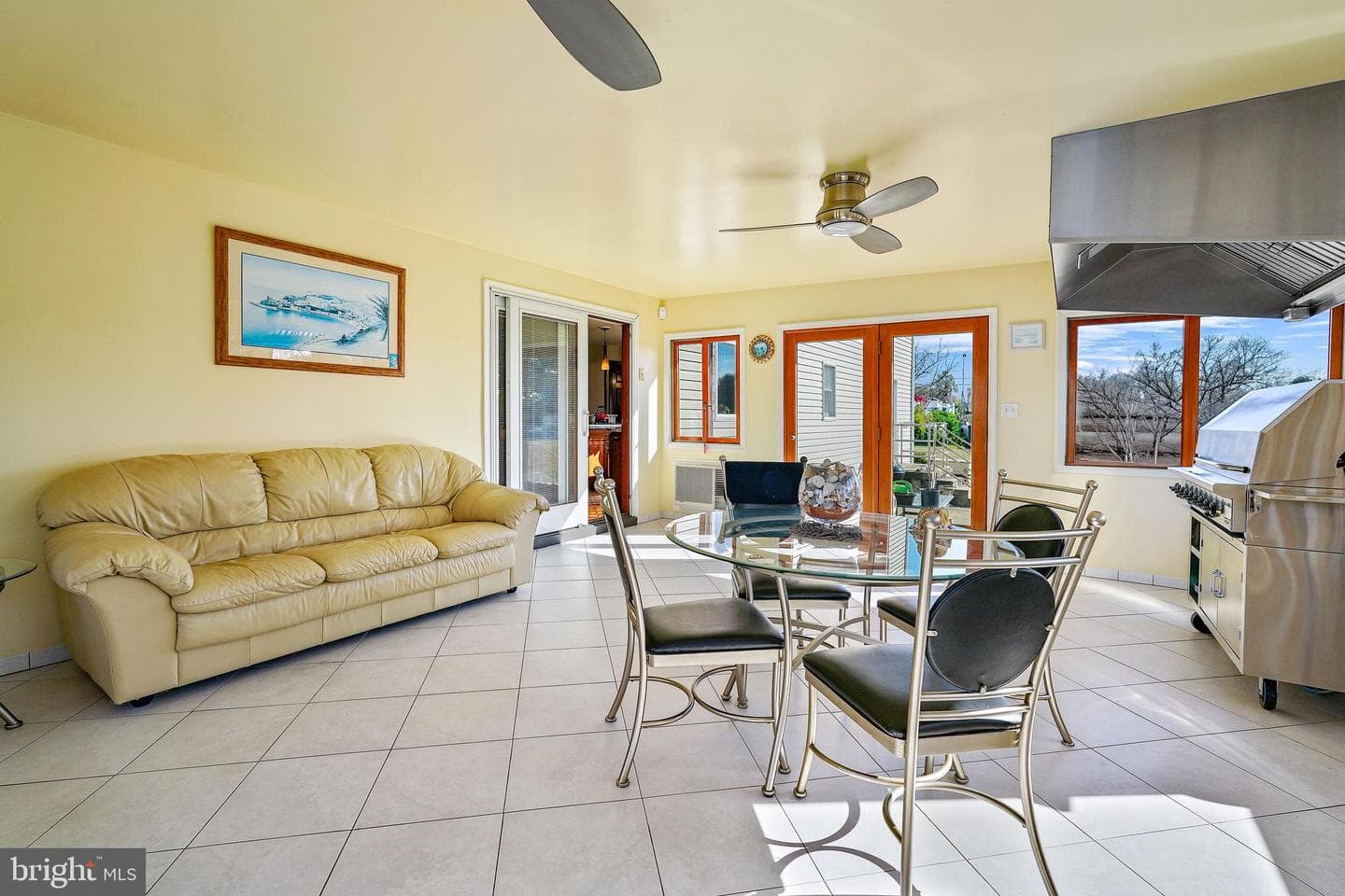54 Gina Lane photo 14