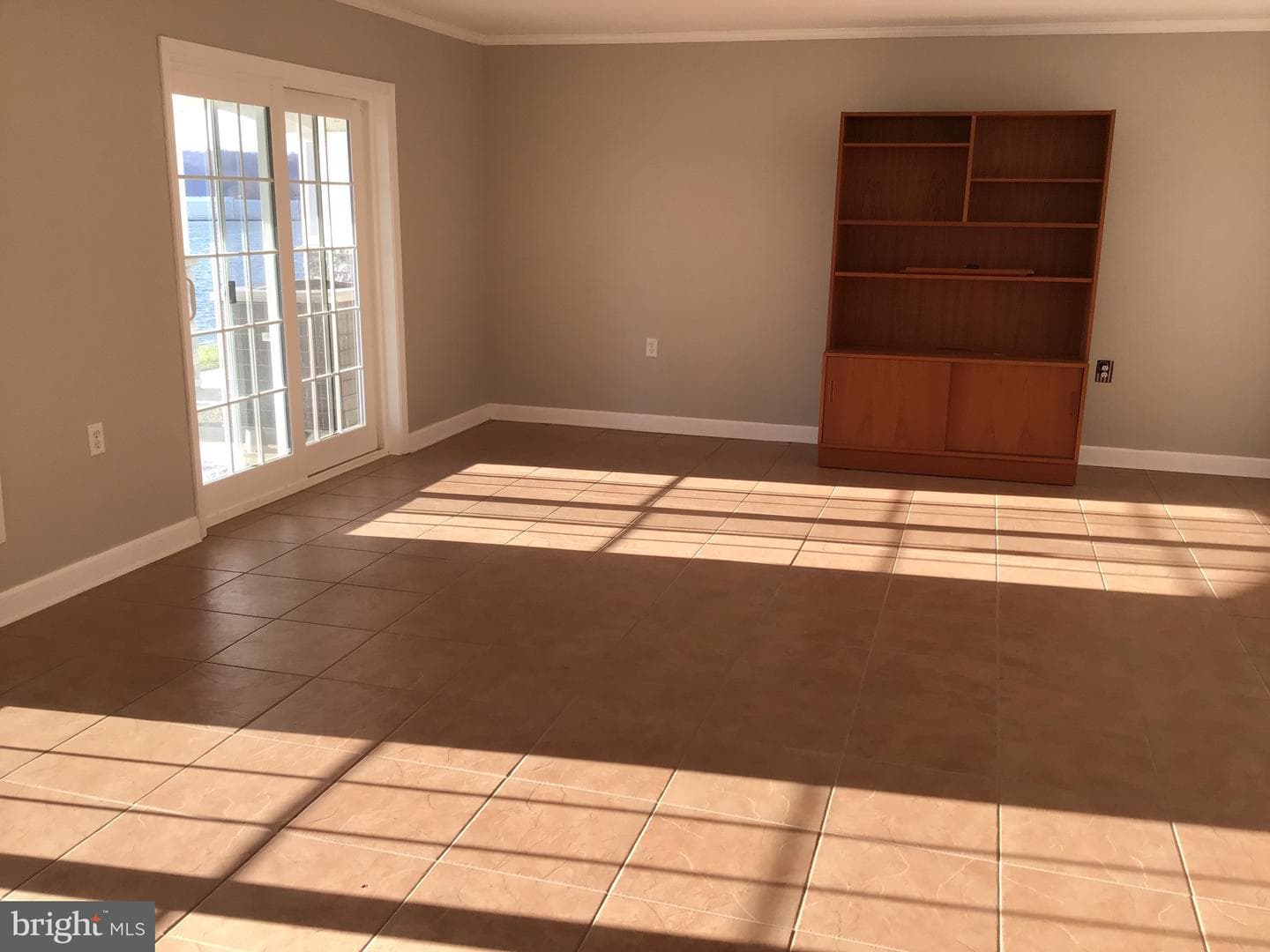 1023 Rowland Drive photo 25