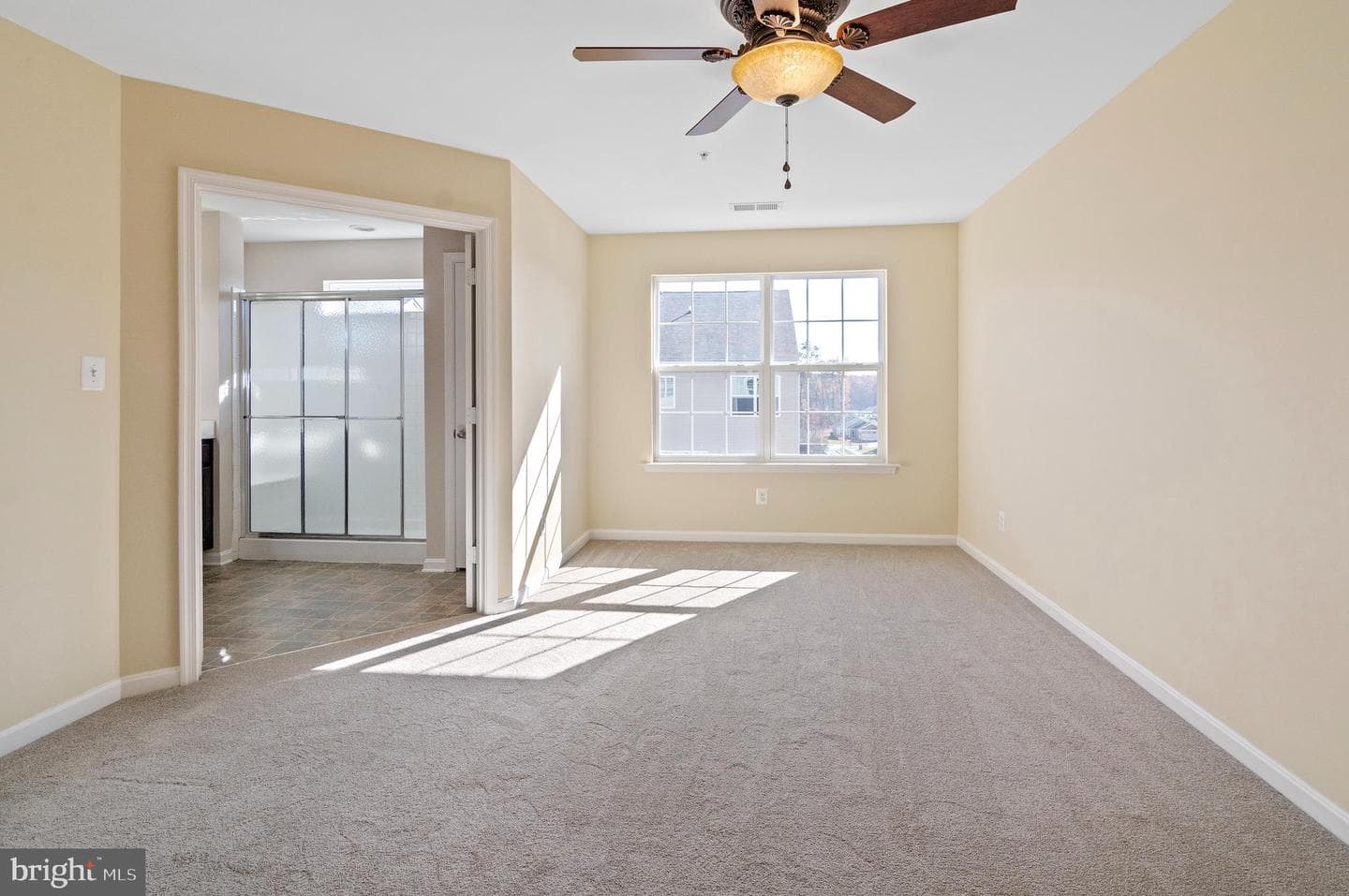 460 Claiborne Road photo 27