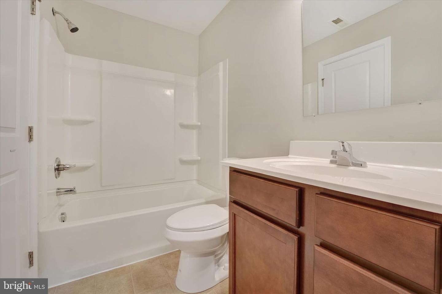 8 Karina Court photo 17