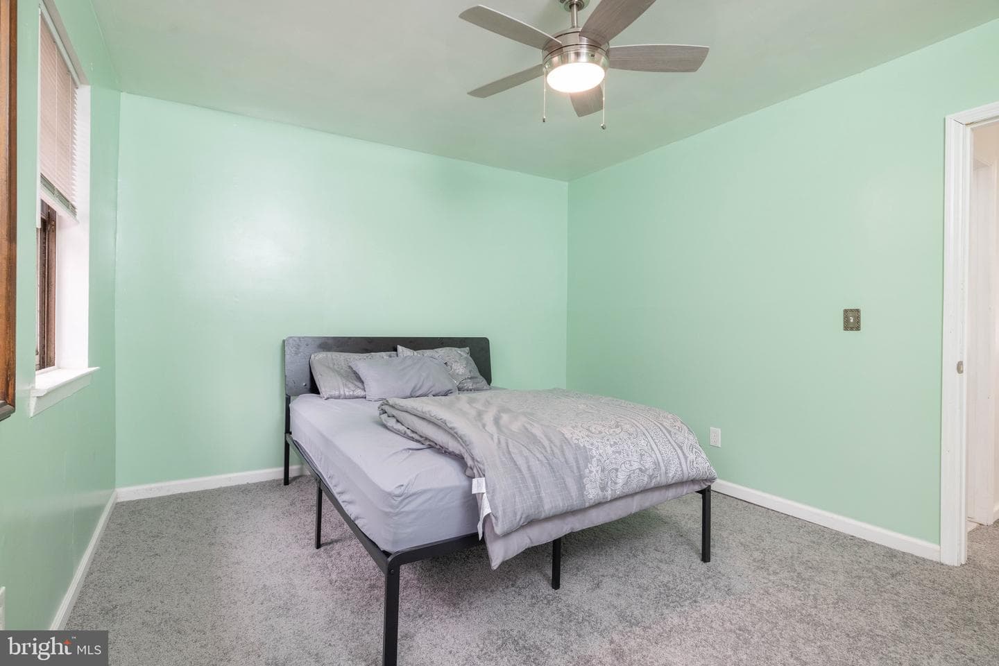 431 Willow Drive photo 13