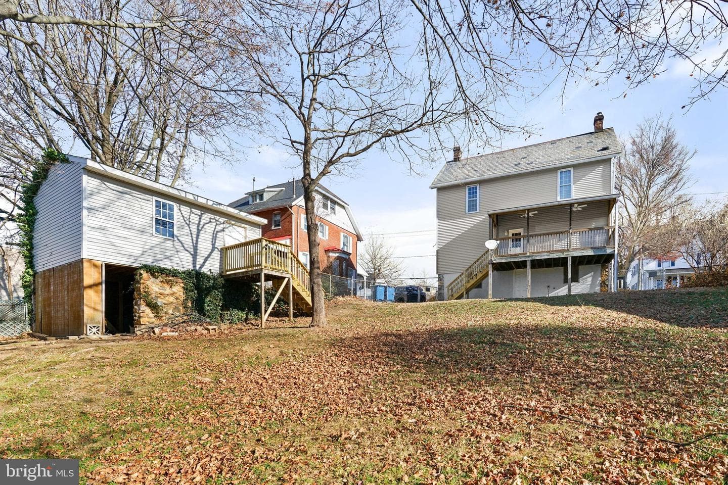 132 S Queen Street photo 27