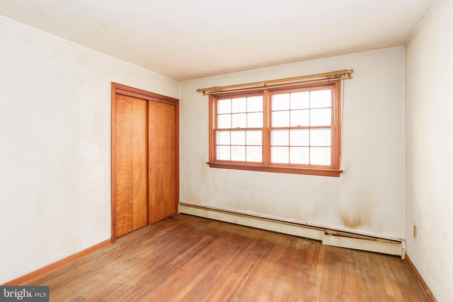 12 W Parkway photo 13