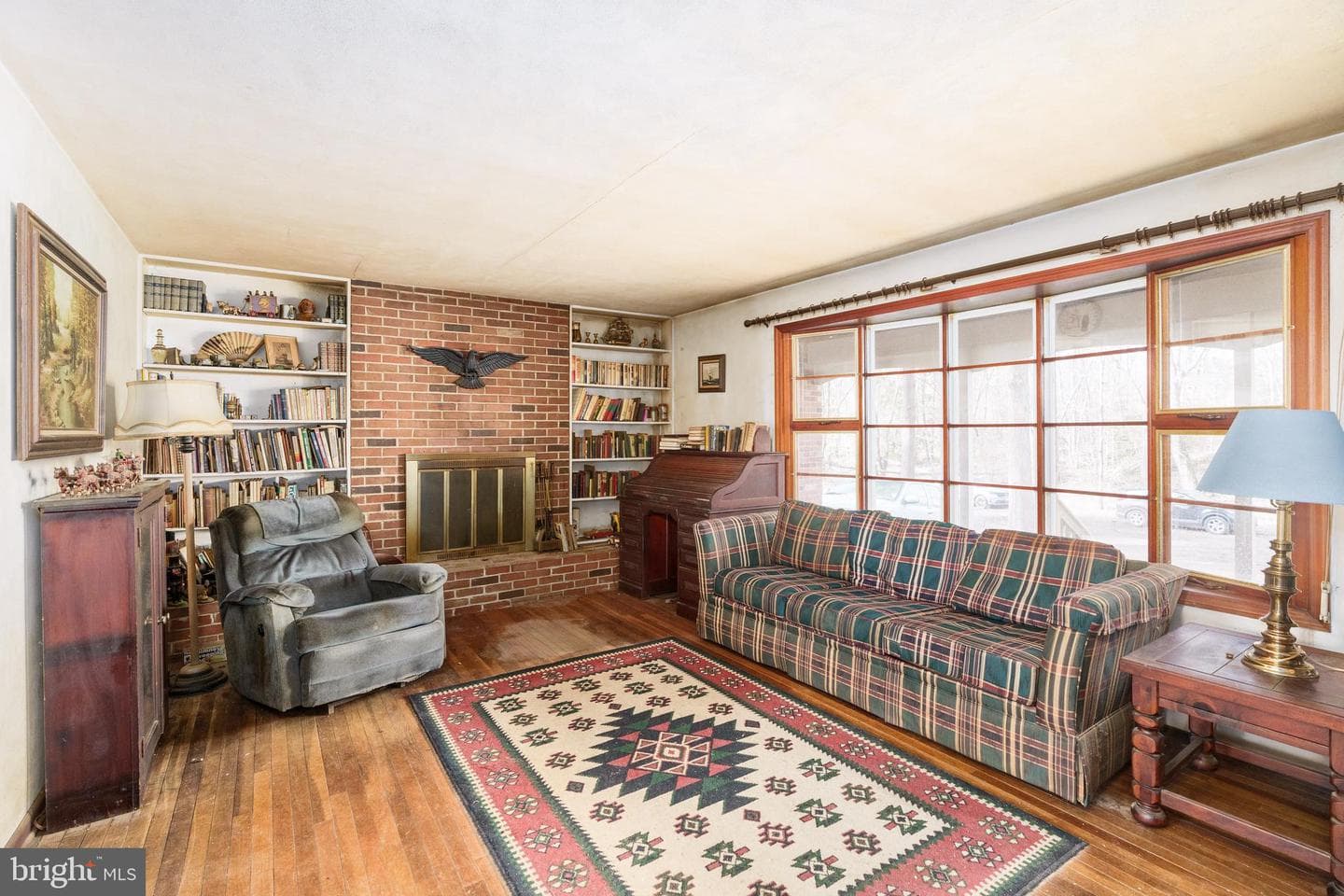 12 W Parkway photo 3
