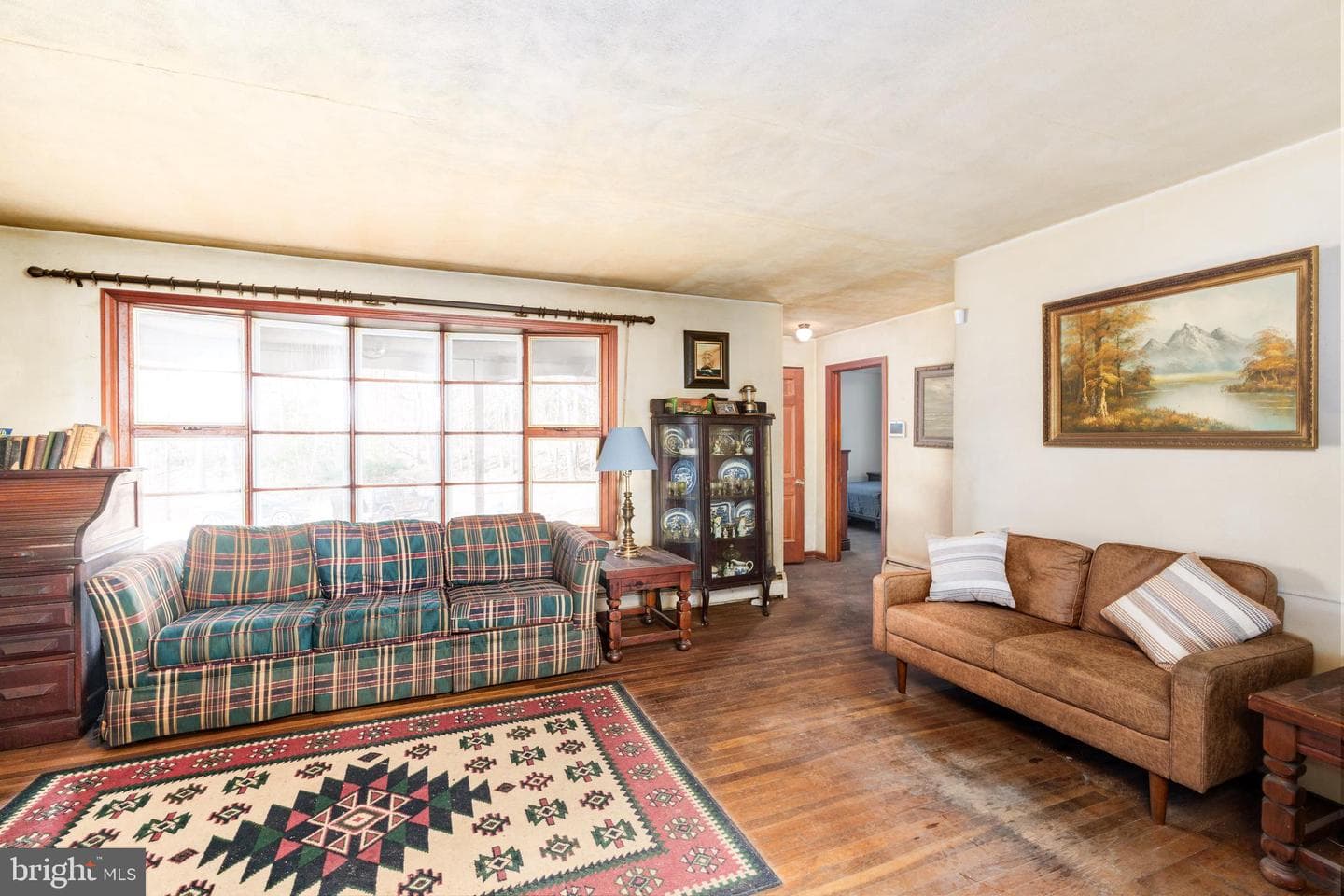 12 W Parkway photo 4