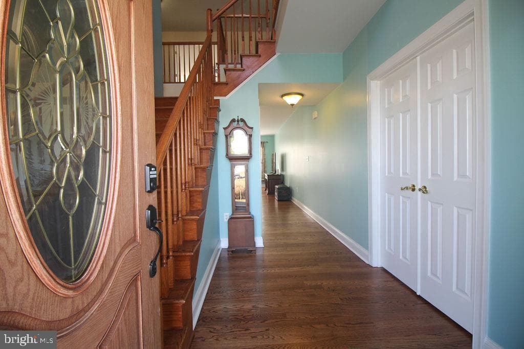 124 Maryland Drive photo 12