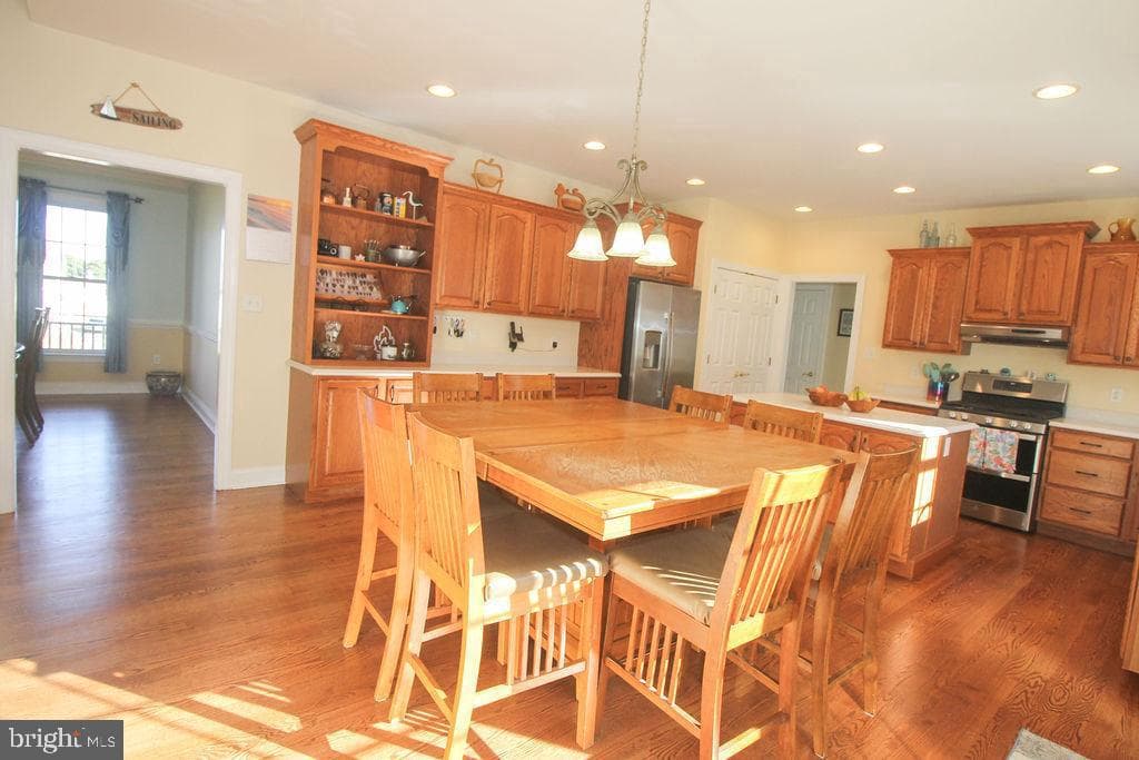 124 Maryland Drive photo 21