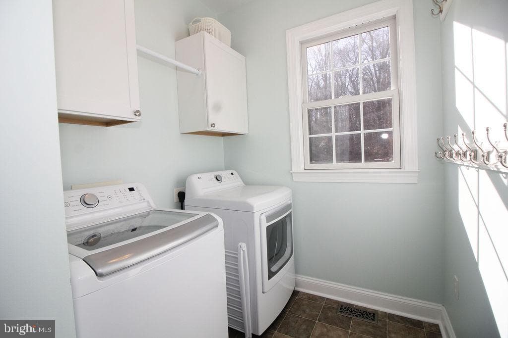 124 Maryland Drive photo 26