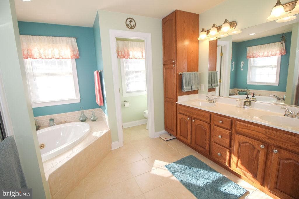 124 Maryland Drive photo 43
