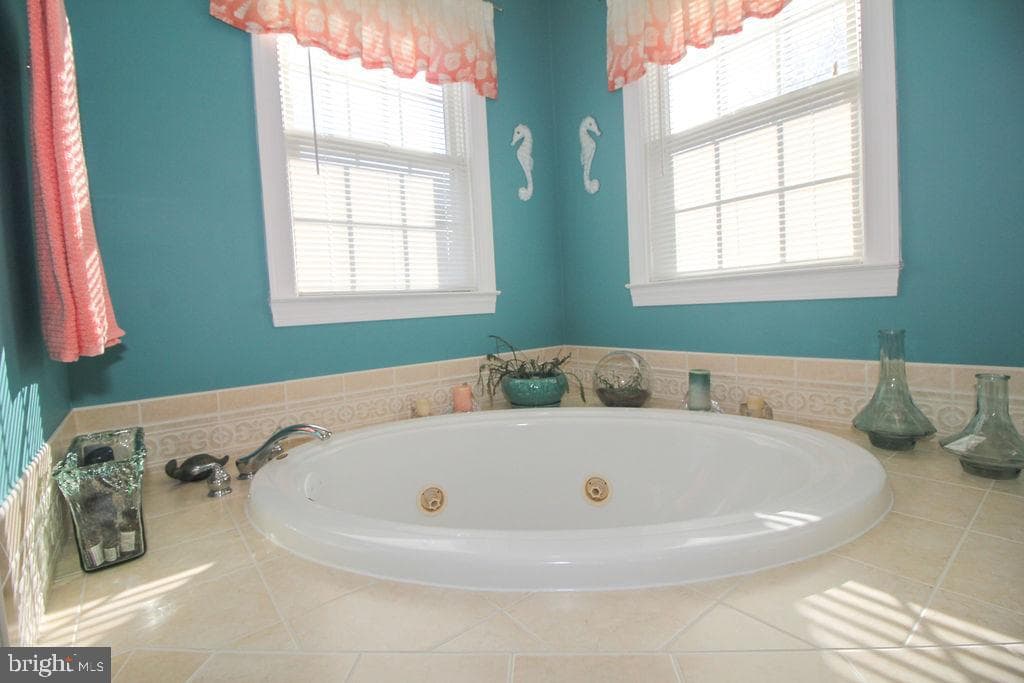 124 Maryland Drive photo 46