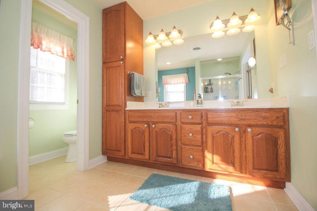 124 Maryland Drive photo 47
